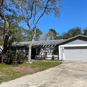 Mary Quiet , Sanford United States