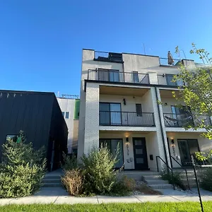  Apartment Private, Cozy, By Mile High Stadium And Downtown Denver!